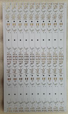 よい価格 1L アルミPCBボード 1.5mm ホワイトソルダーマスク LED照明用 オンライン